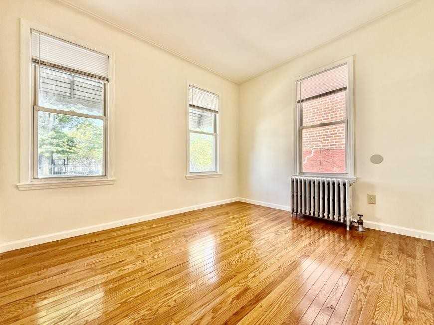 1808 Muliner Ave - Photo 3 of 10