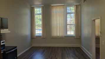 featured image of 27 Hege Dr
