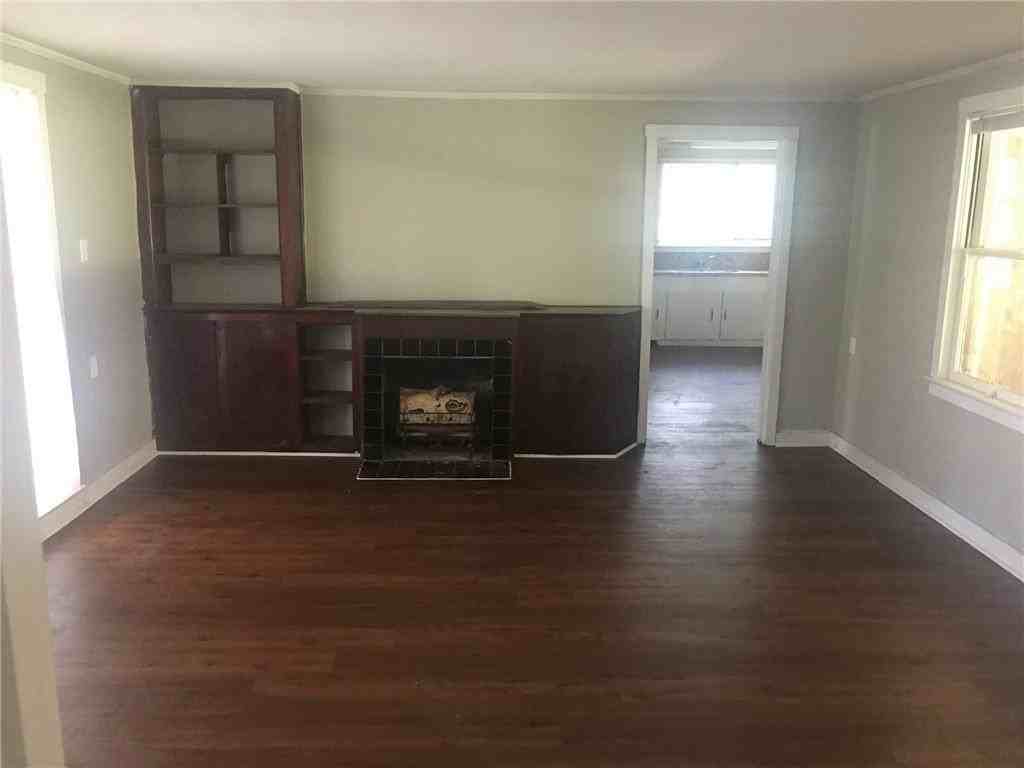 2359 Gill Rd - Photo 4 of 13