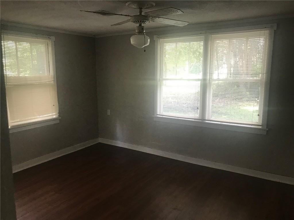 2359 Gill Rd - Photo 6 of 13