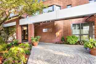 1453 Beacon St - Photo 1 of 1