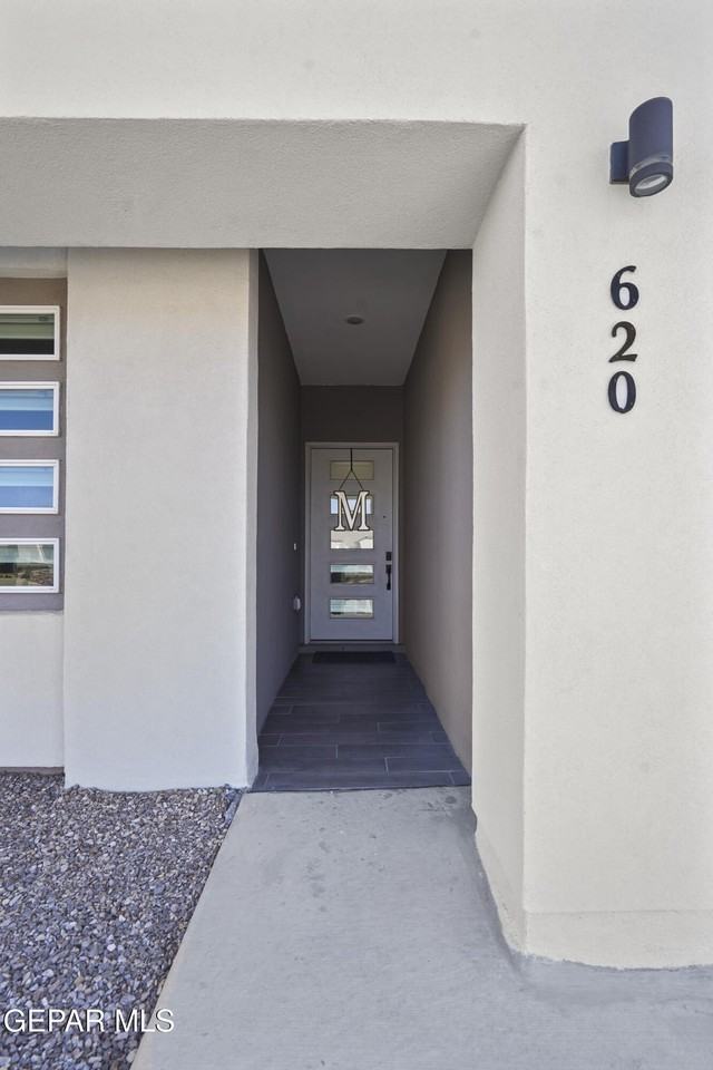 620 Paseo Modesto Drive - Photo 4 of 37