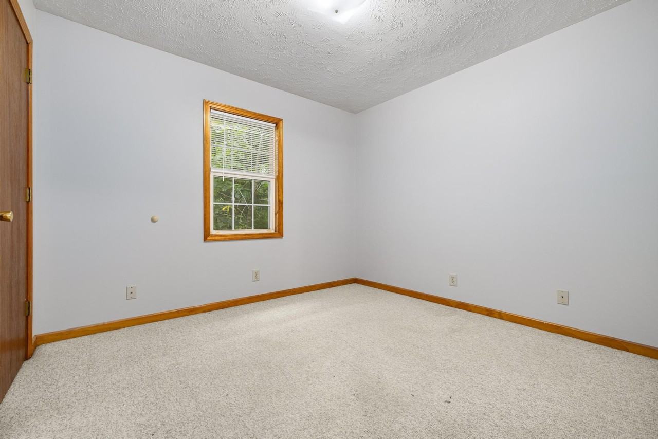 537 Jena Beth Drive - Photo 5 of 11