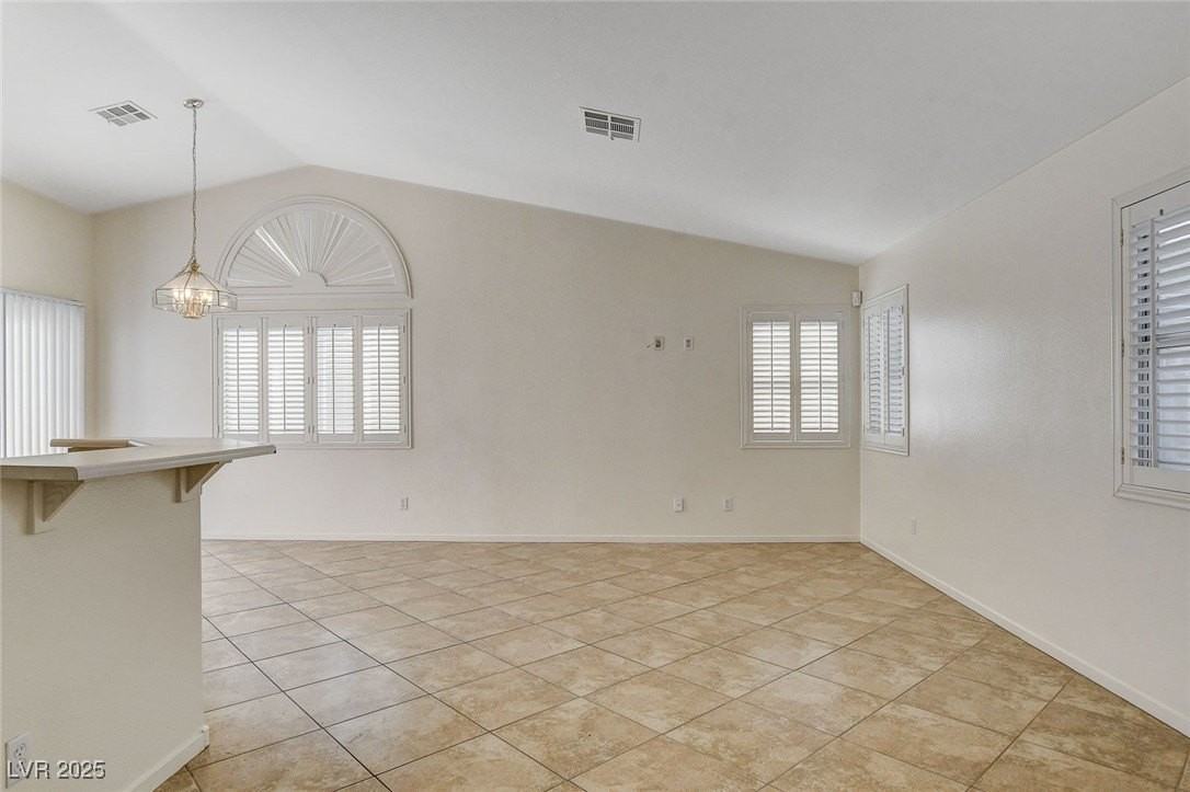 7533 Wandering St - Photo 6 of 43