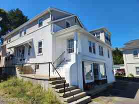 15 Scofield St #1F - Photo 1 of 1