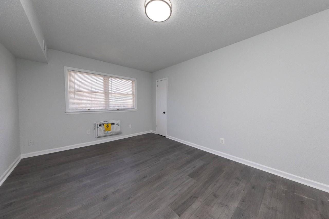 Christiana Pointe Apartments - Photo 7 of 18