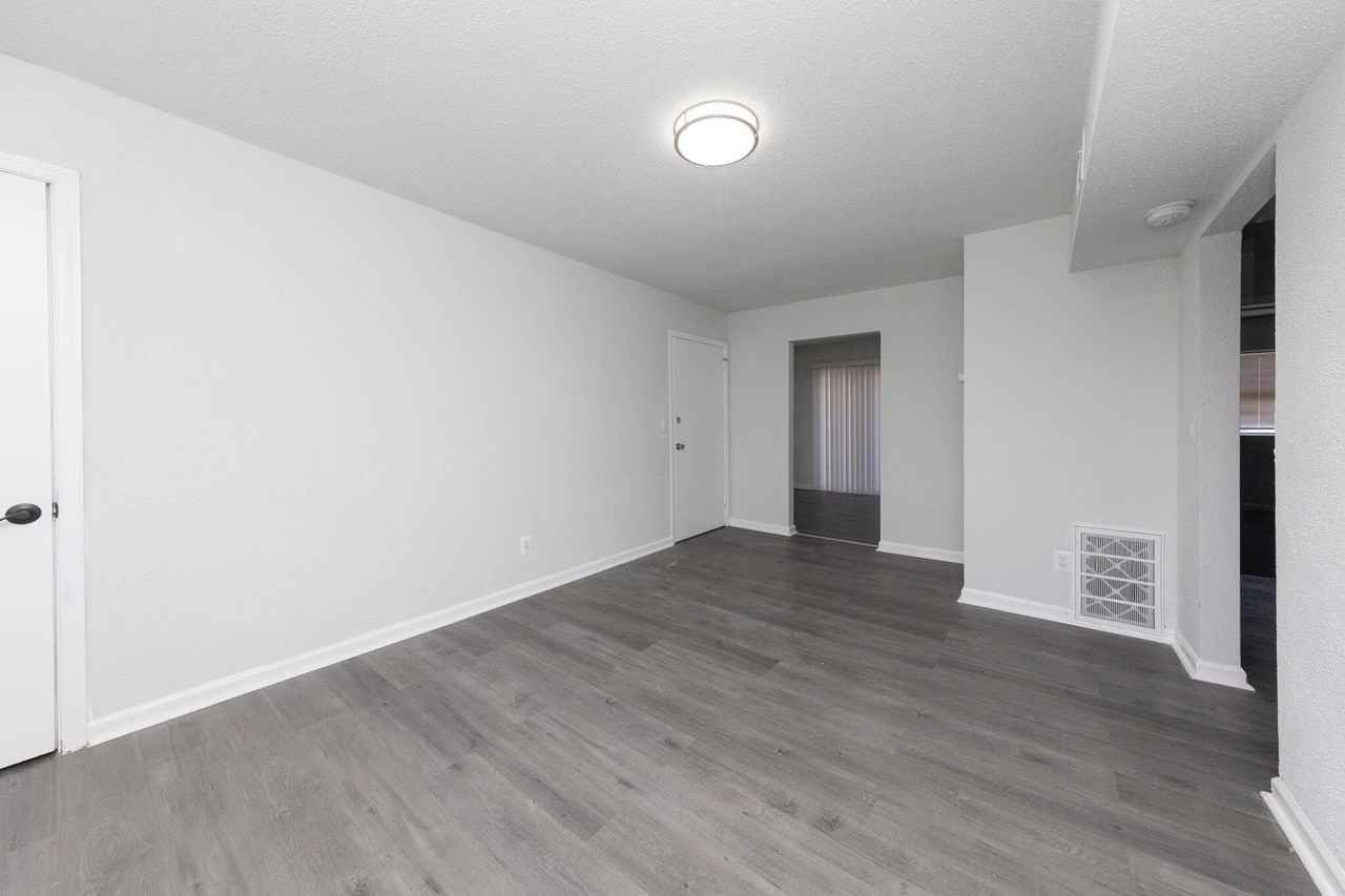 Christiana Pointe Apartments - Photo 6 of 18