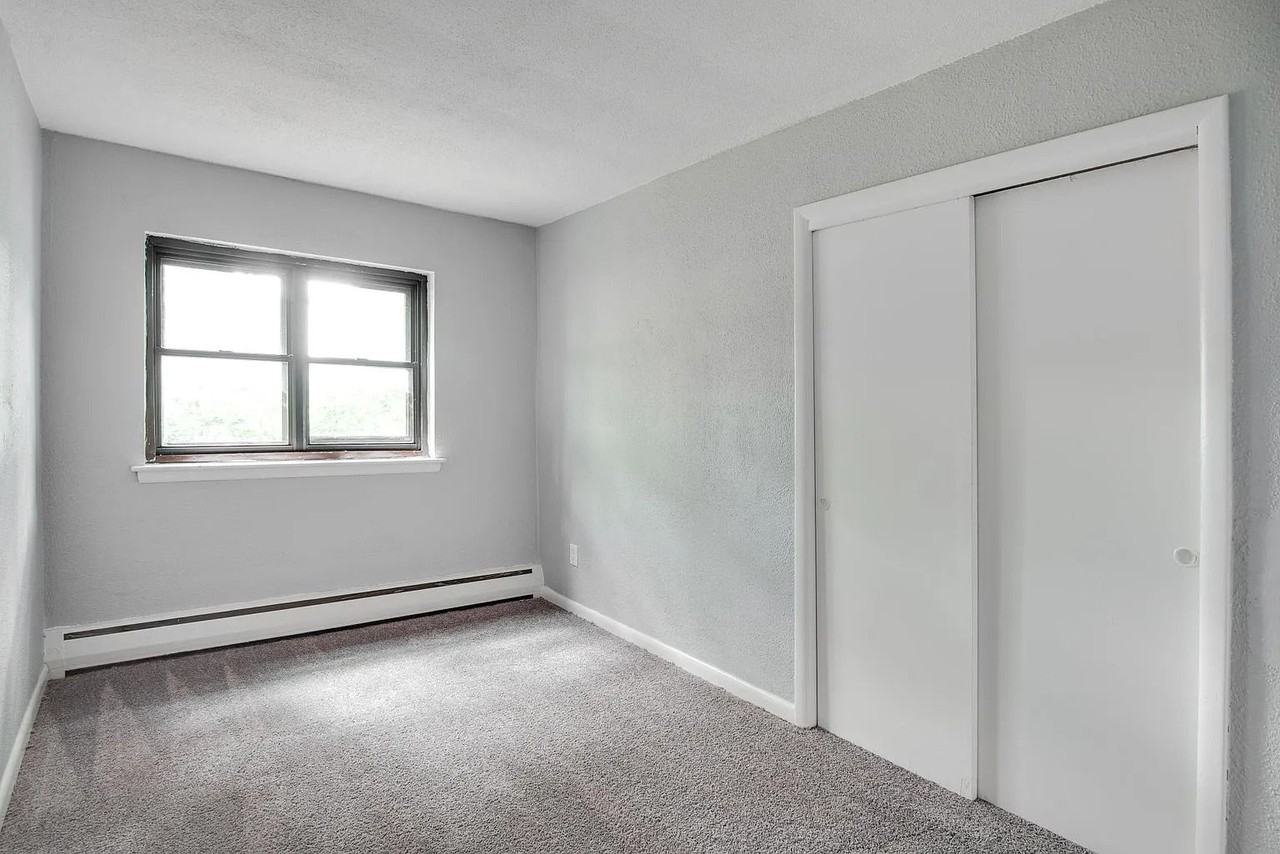 Samanna Apartments - Photo 7 of 12