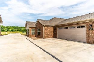 140 Garden Gate Dr - Photo 1 of 1