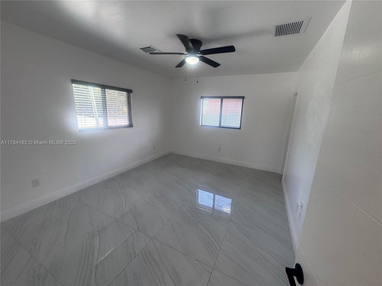 2048 Northwest 99th Terrace #2048 - Photo 6 of 24