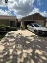 8066 Springside Ct #E - Photo 1 of 1