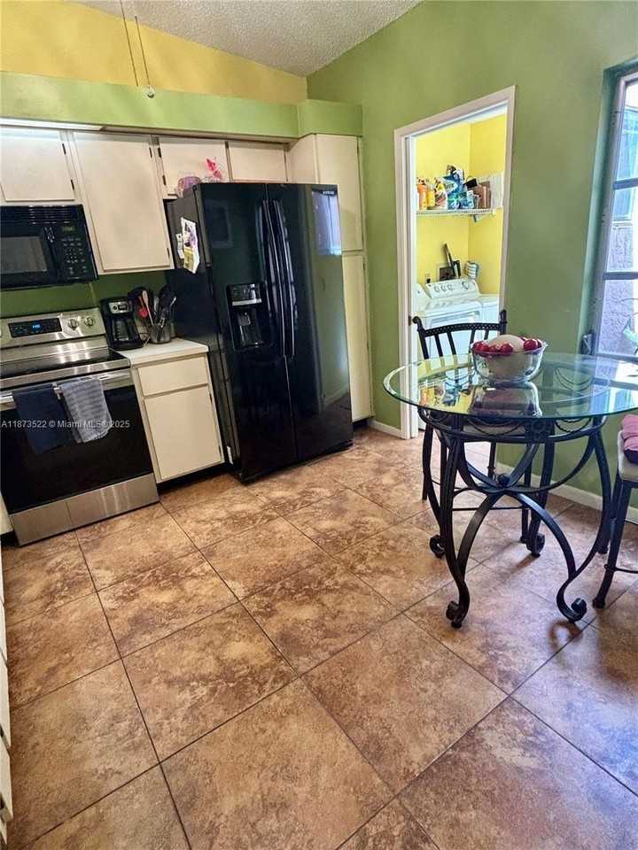 8066 Springside Ct #E - Photo 6 of 15