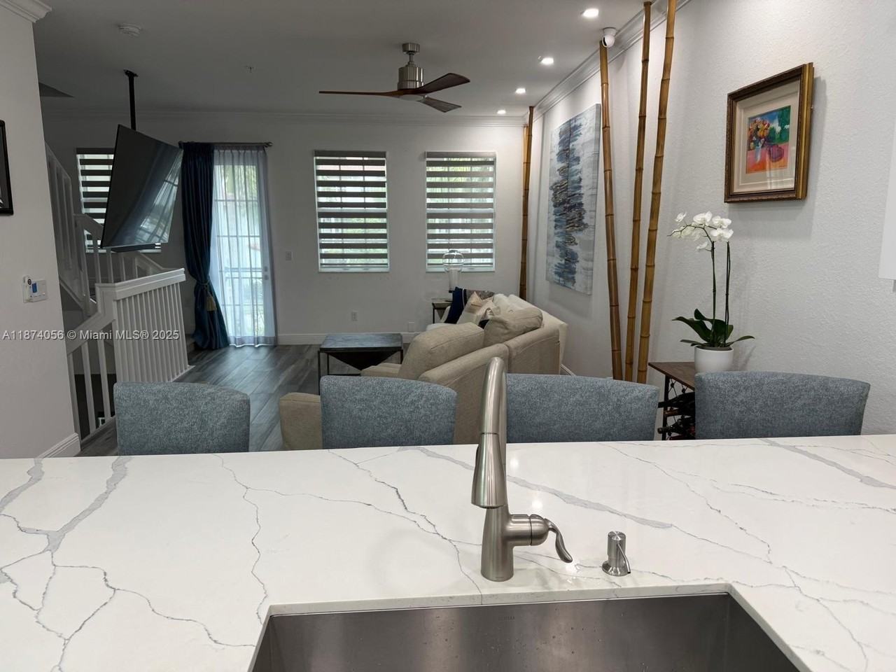 2863 Sw 120th Ter #0 - Photo 5 of 29