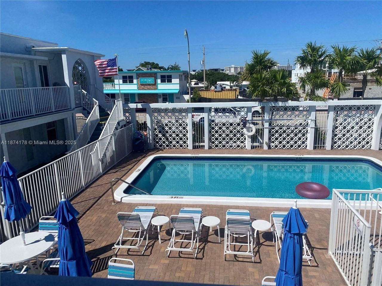 4228 N Ocean Dr #11 - Photo 3 of 4