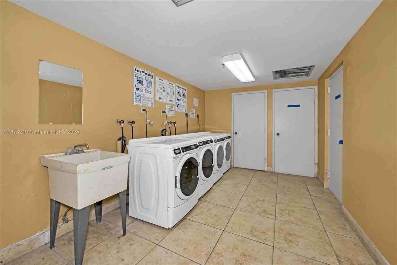 (address hidden) - Photo 5 of 18