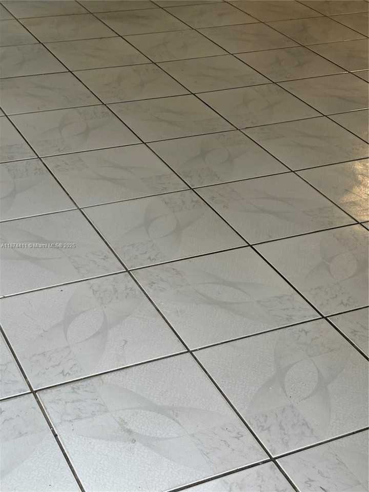 20520 Nw 2nd Ct #1 - Photo 3 of 18