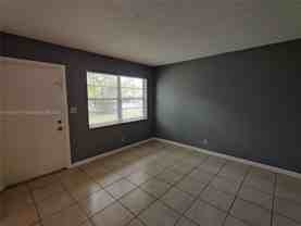 5156 Ne 6th Ave #213 - Photo 1 of 1