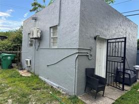 1234 Nw 52nd St #REAR - Photo 1 of 1