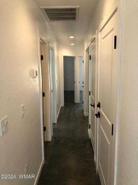 40 N 700 St #B - Photo 3 of 20