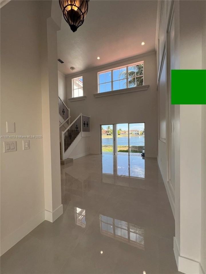 16247 Sw 46th Ter - Photo 4 of 19