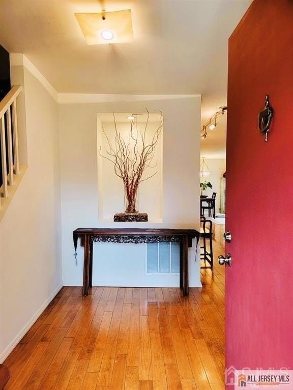 41 Ardsley Ct - Photo 2 of 26