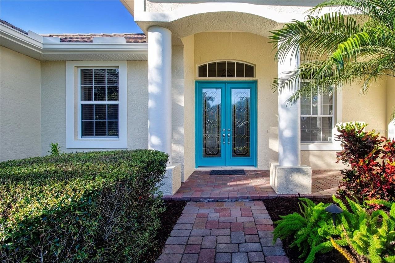 7808 Crest Hammock Way - Photo 2 of 20