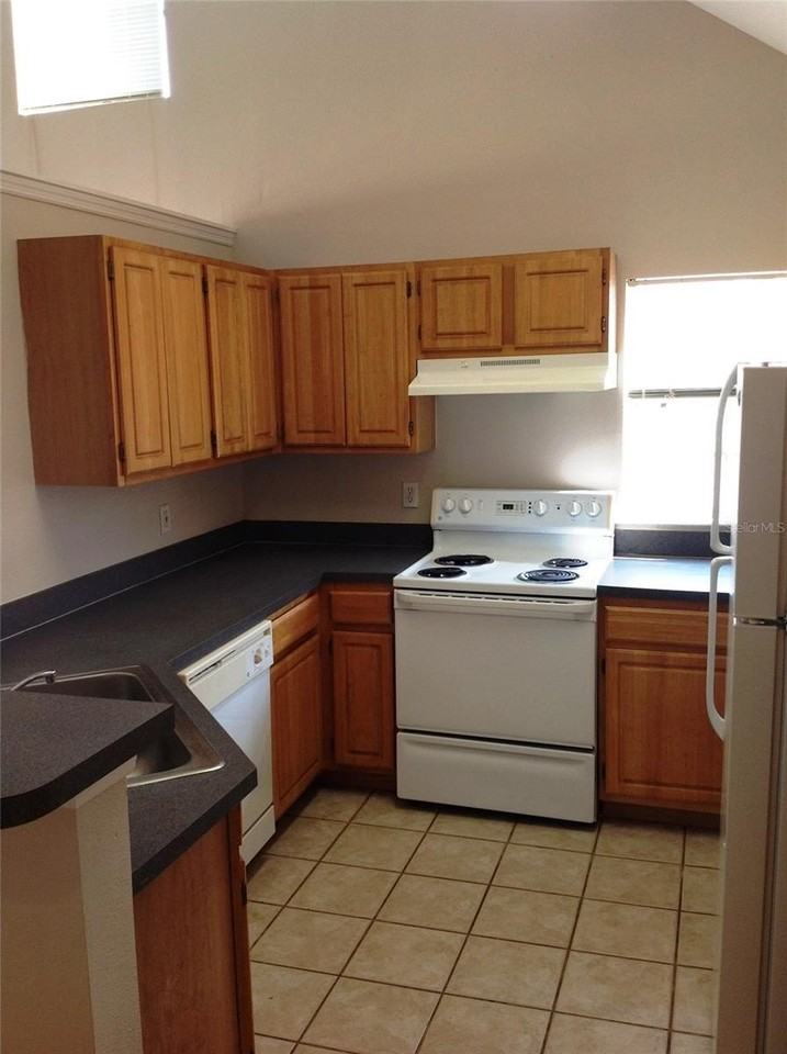 3337 Soho St #204 - Photo 6 of 19