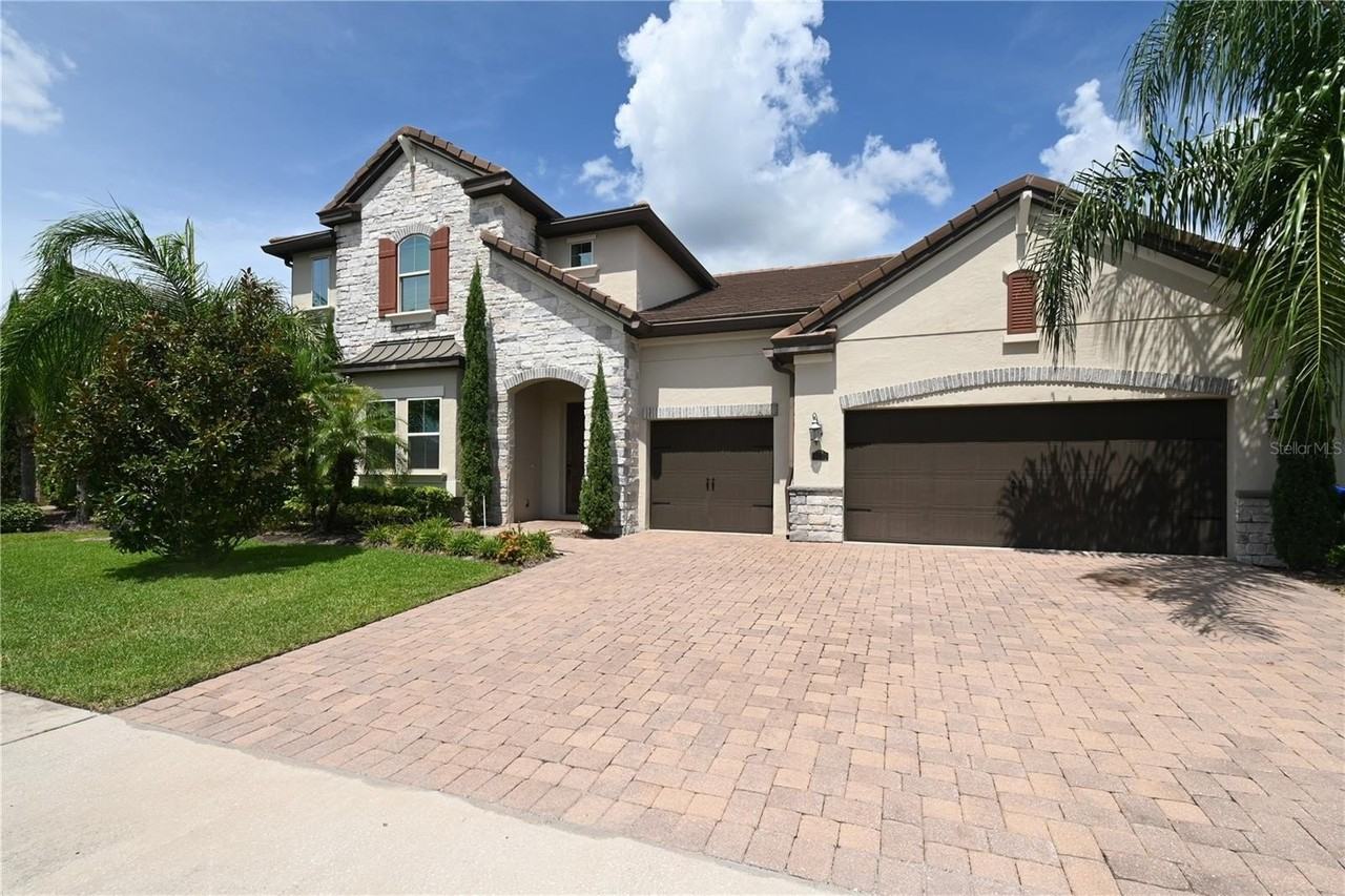 8461 Pippen Dr - Photo 2 of 47