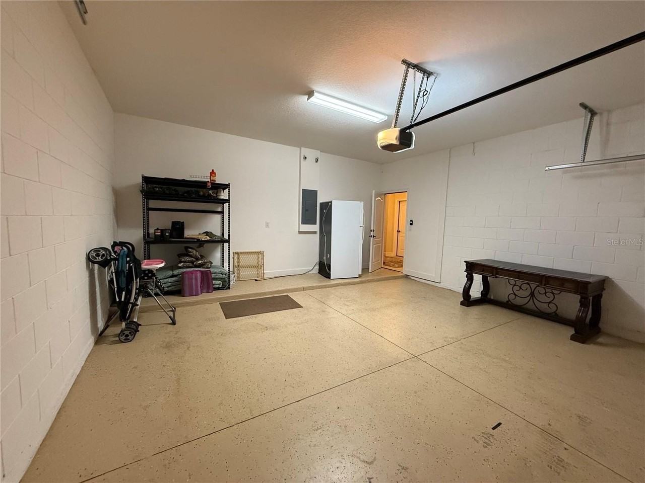 4353 Acorn Ct - Photo 2 of 35