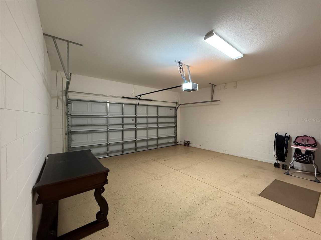 4353 Acorn Ct - Photo 3 of 35