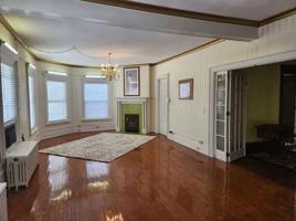 featured image of 551 W 8th St