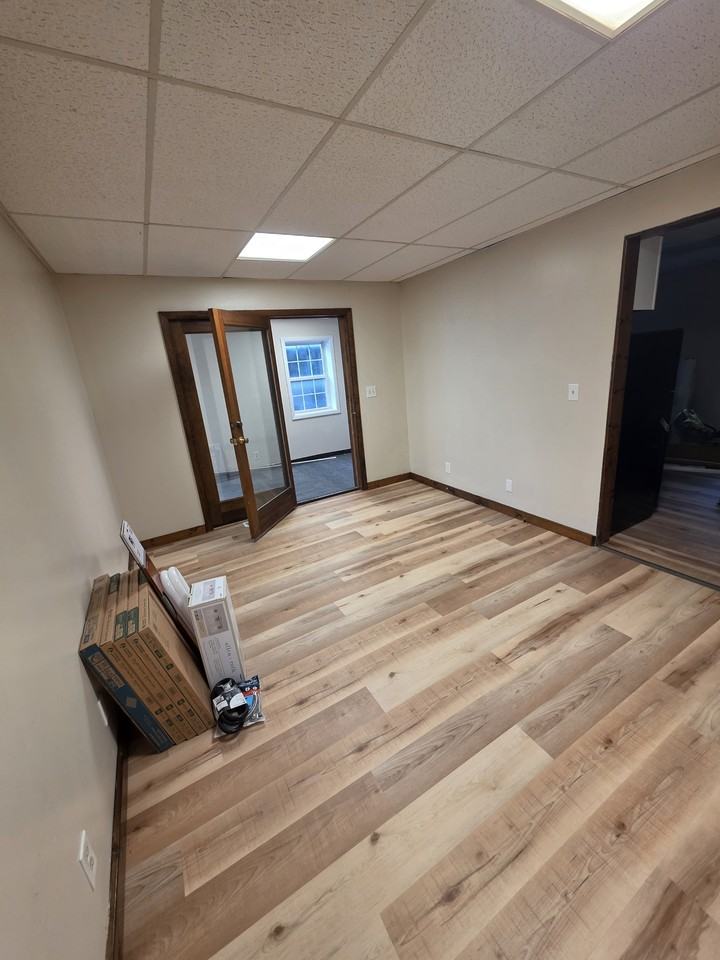 320 Plum Street - Photo 2 of 12