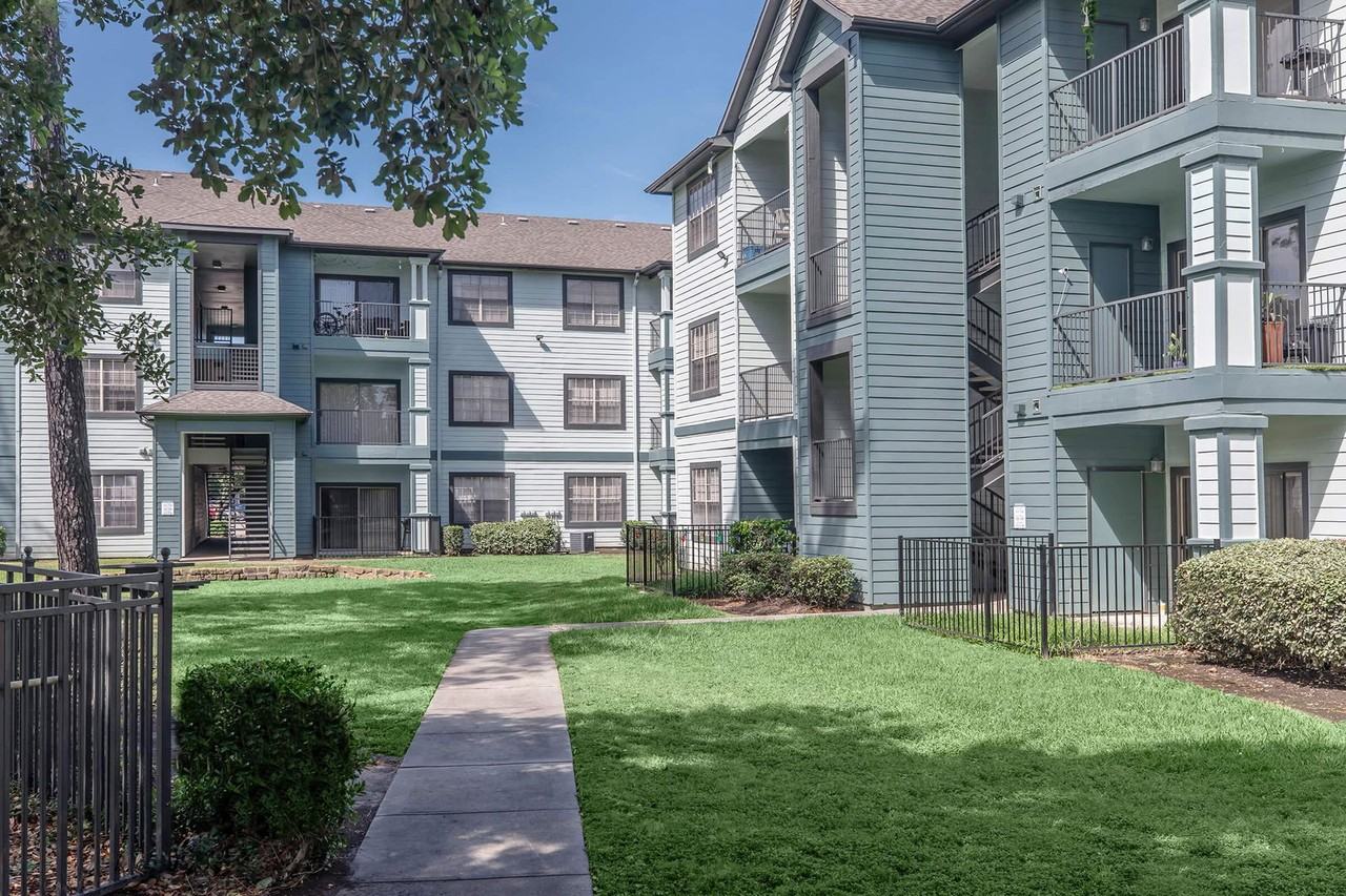 Grant Rd - Photo 2 of 8