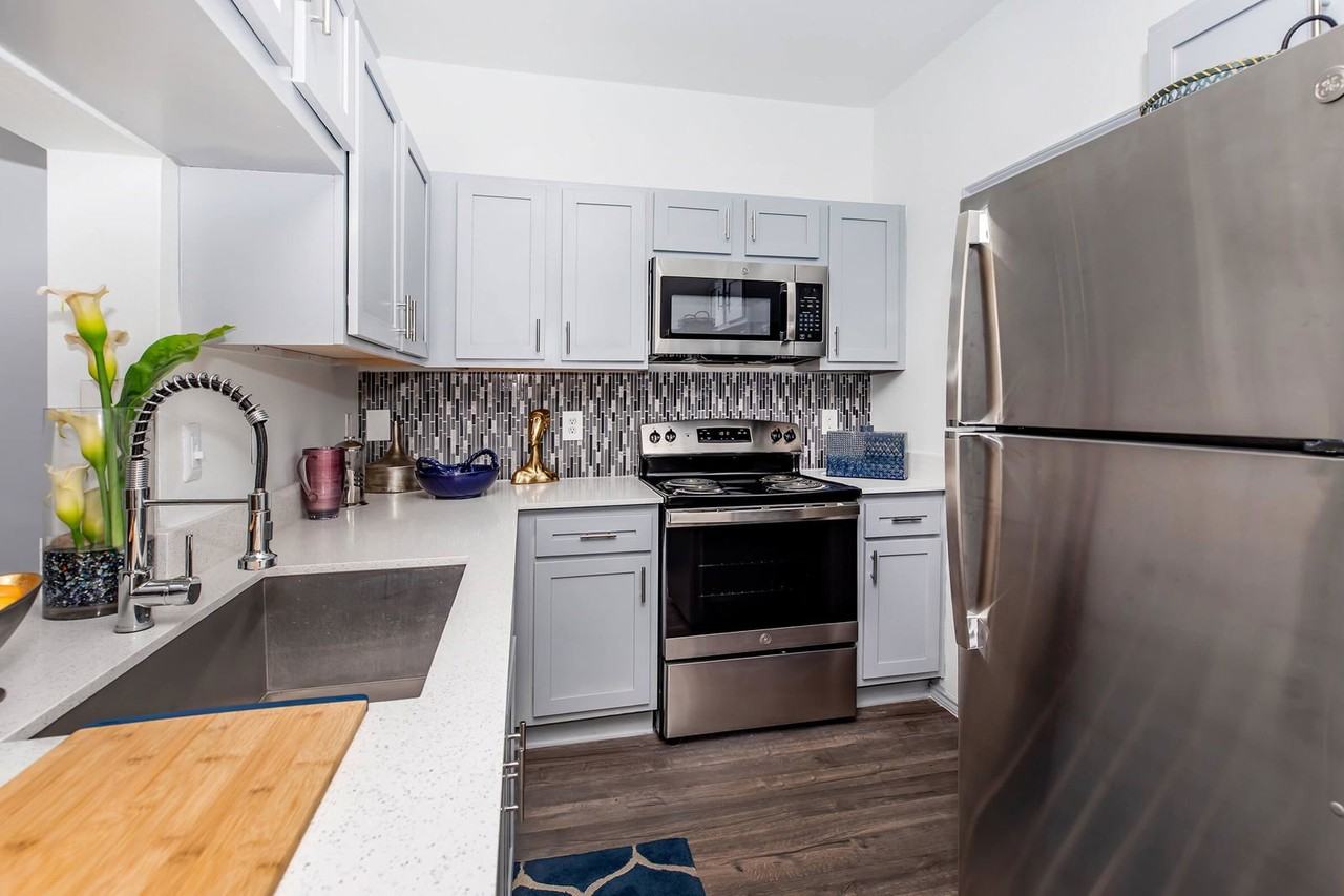 Grant Rd - Photo 5 of 8