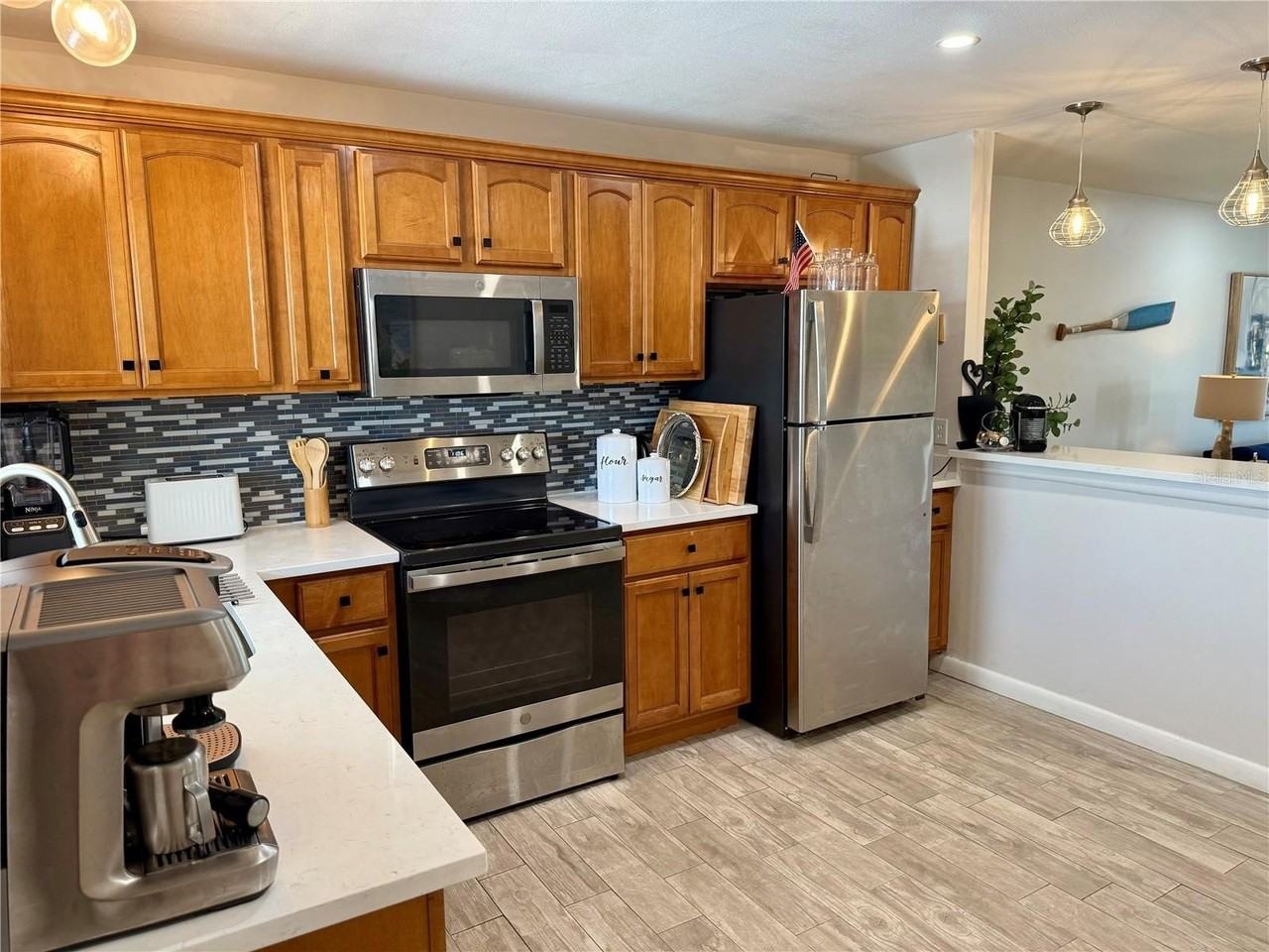 7003 Sunset Way #9 - Photo 7 of 39