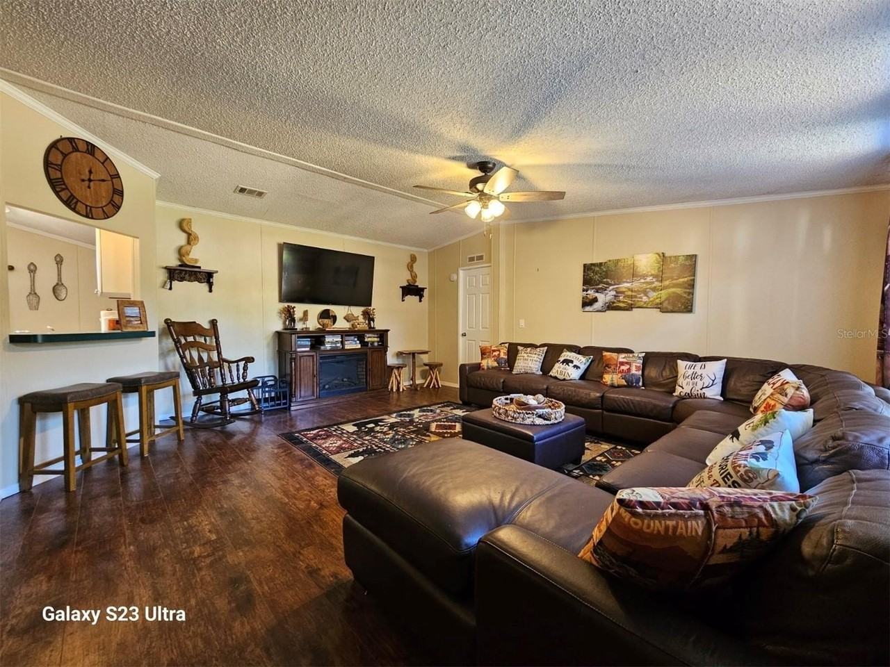 10605 2nd St - Photo 7 of 28