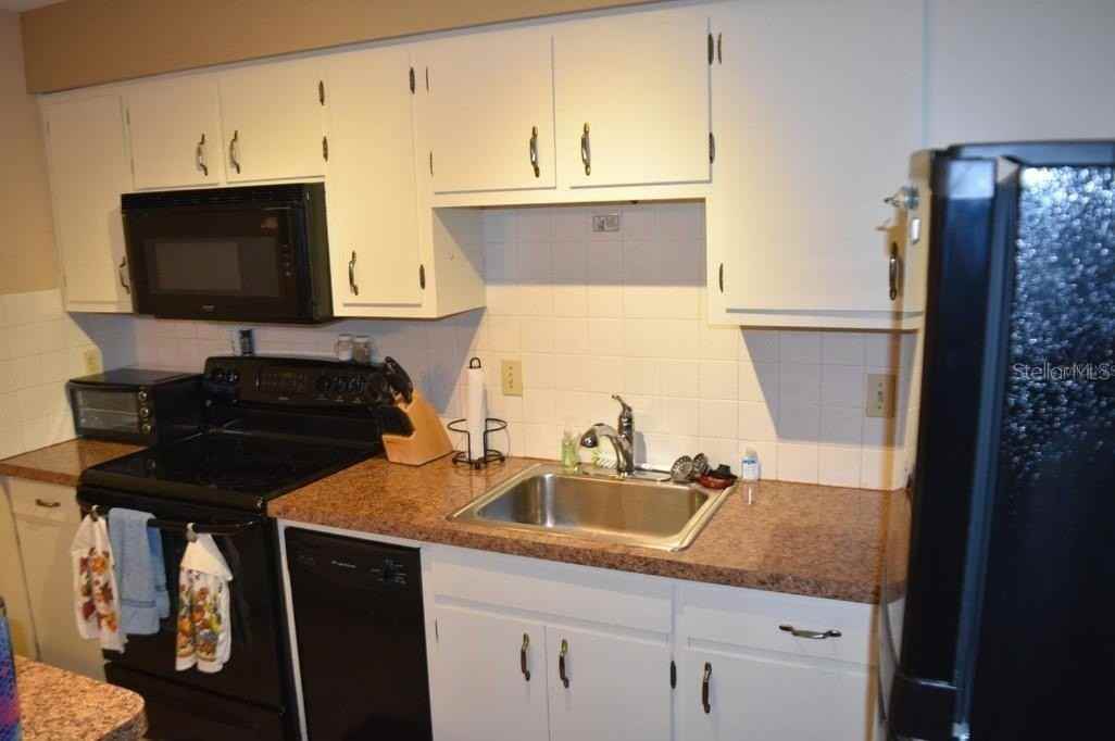 4365 Tahitian Gardens Cir #C - Photo 4 of 23