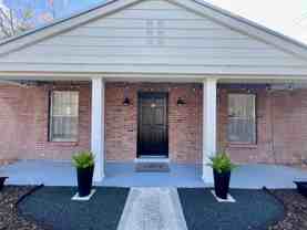 1201 E Flora St - Photo 1 of 1
