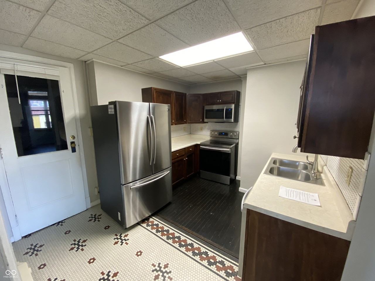 201 East Pike Street #101 - Photo 7 of 17