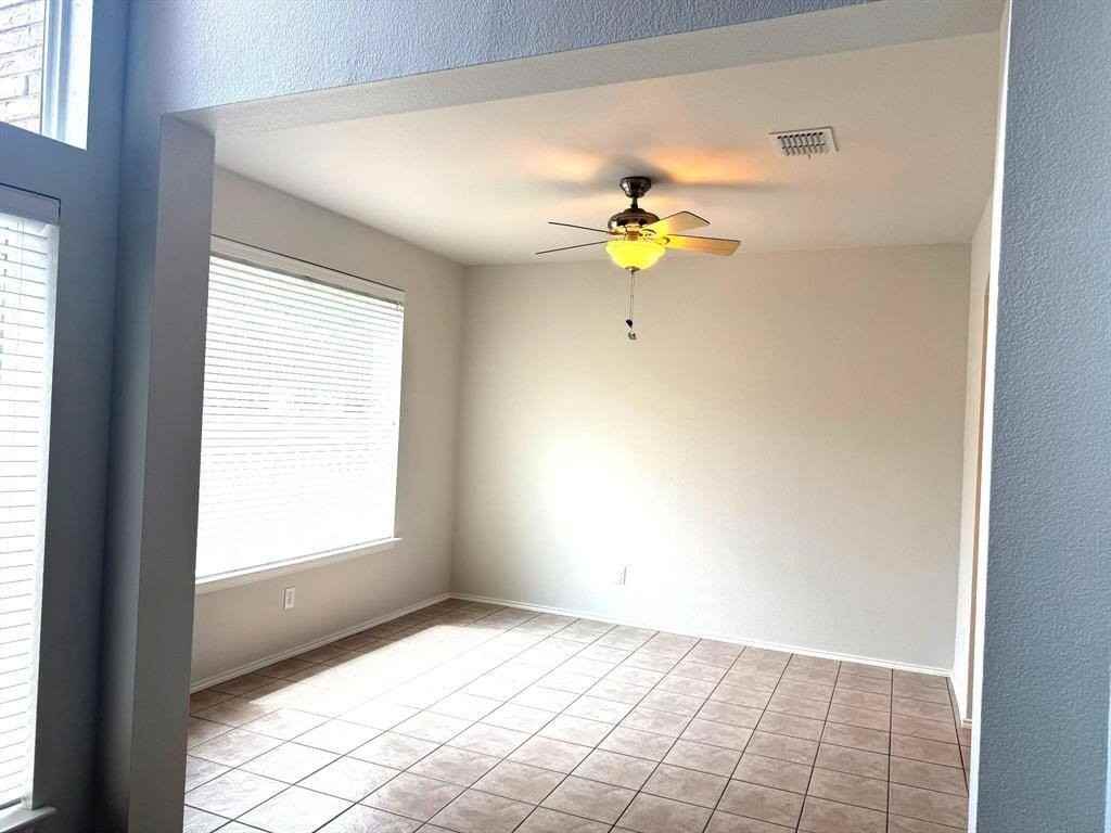 3111 Hudson Drive - Photo 4 of 24