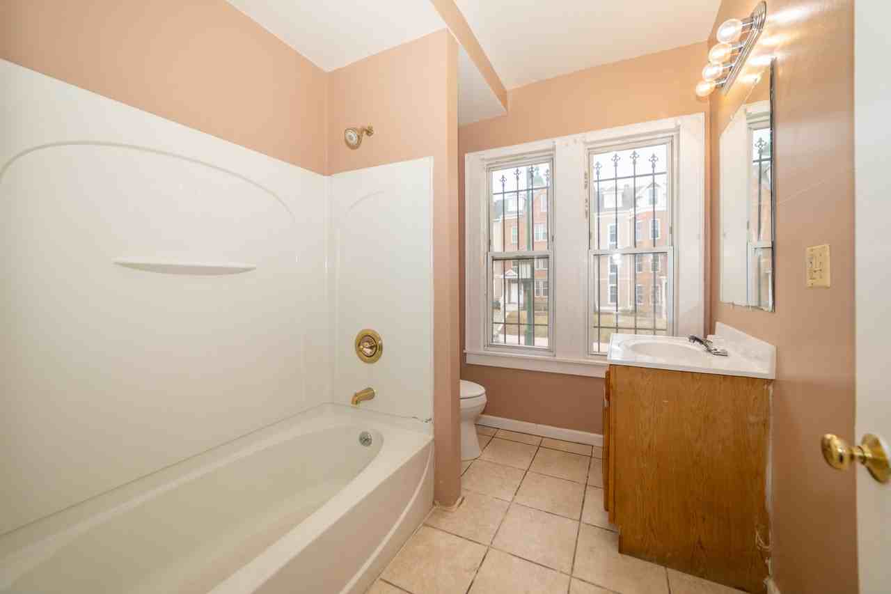 146 Park Terrace - Photo 2 of 14