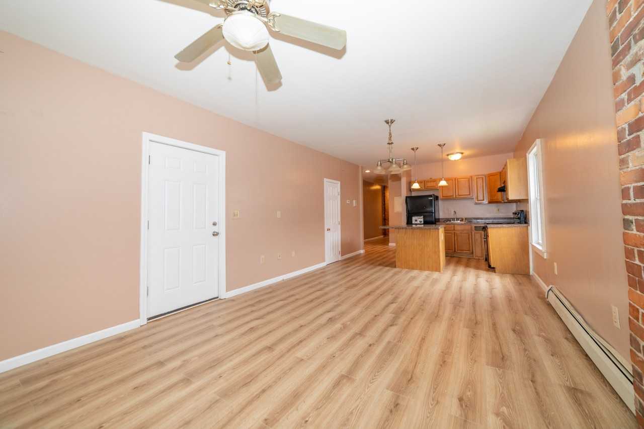 146 Park Terrace - Photo 3 of 14