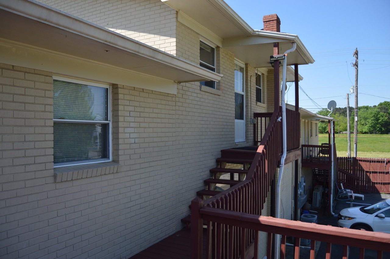 2166 Old Mountain Road-2 - Photo 2 of 21