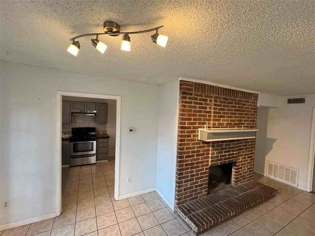 5405 Duchess Court - Photo 3 of 16