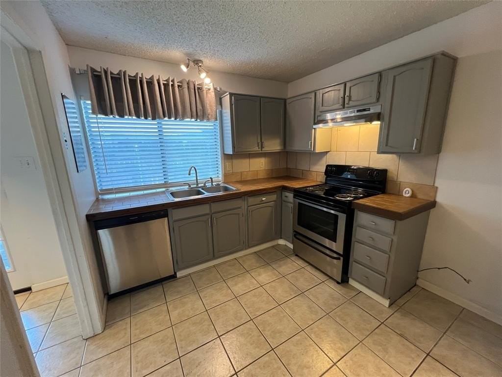 5405 Duchess Court - Photo 6 of 16