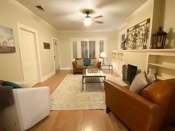 2545 Rogers Ave - Photo 6 of 32