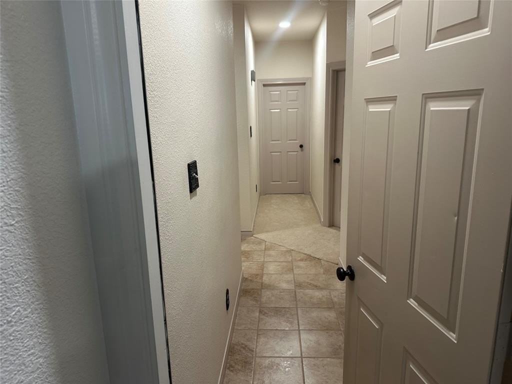 3206 Saints Cir - Photo 5 of 34