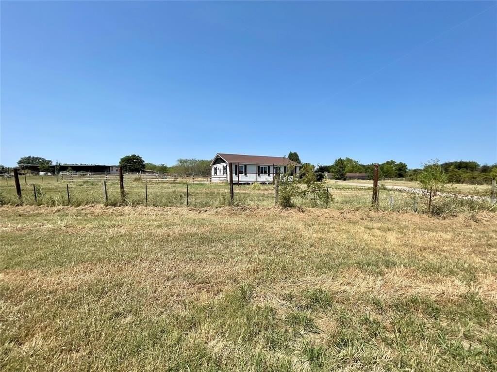 7976 Bear Hill Rd - Photo 2 of 27