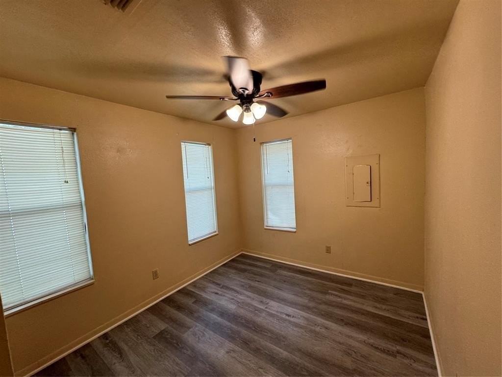 714 North Houston Street - Photo 7 of 10