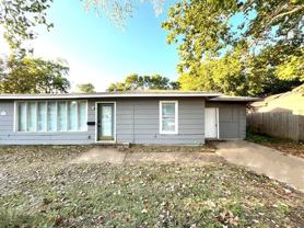 124 Vandenburg Dr #A - Photo 1 of 1
